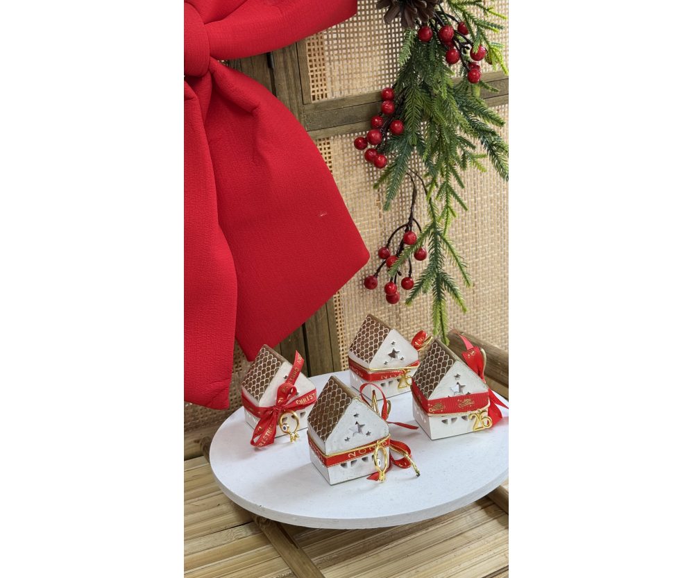 Small Home με γούρι